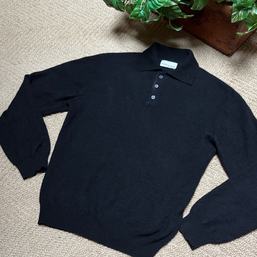 Men’s black cashmere sweater